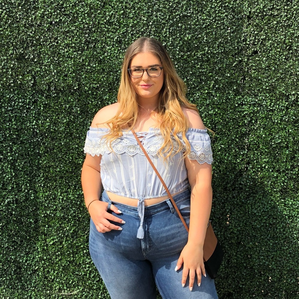 Meet your Posher, Lindsey